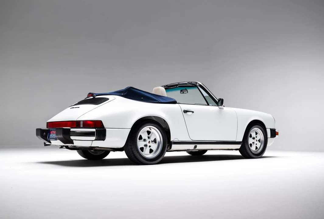 1988 Porsche 911 Carrera 3.2 - Image 21 of 31