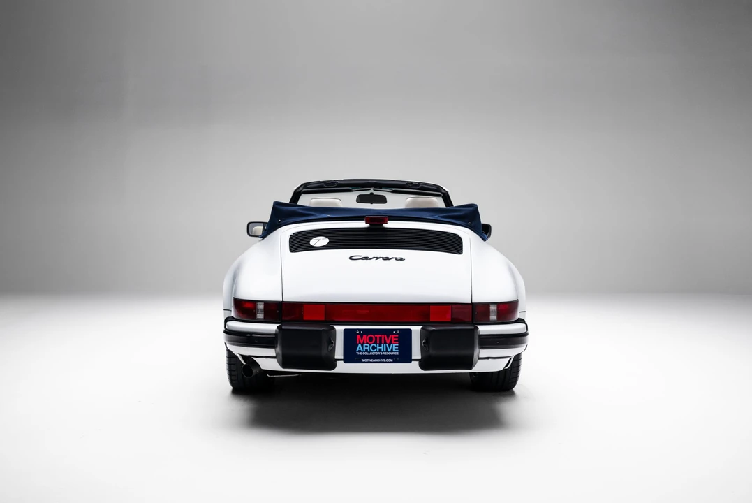 1988 Porsche 911 Carrera 3.2 - Image 24 of 31