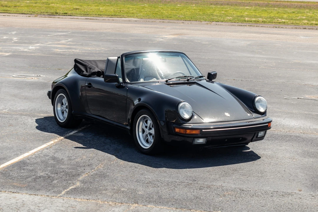 1988 Porsche 911 Carrera 3.2 - Image 23 of 31