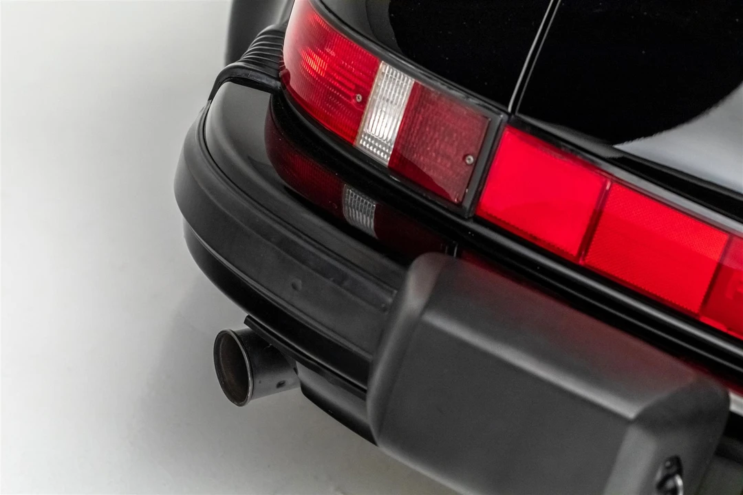 1988 Porsche 911 Carrera 3.2 - Image 28 of 31