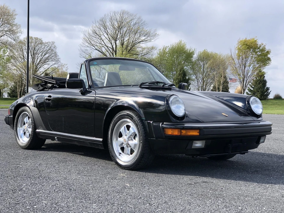 1988 Porsche 911 Carrera 3.2 - Image 9 of 31
