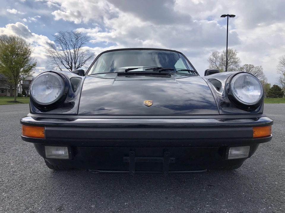 1988 Porsche 911 Carrera 3.2 - Image 11 of 31