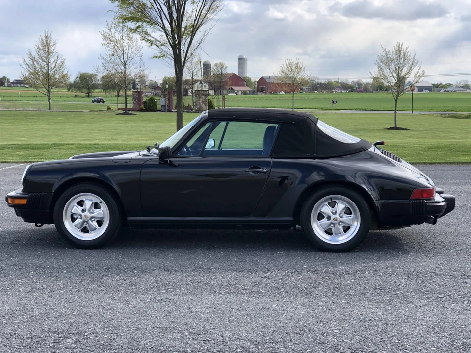 1988 Porsche 911 Carrera 3.2 - Image 17 of 31