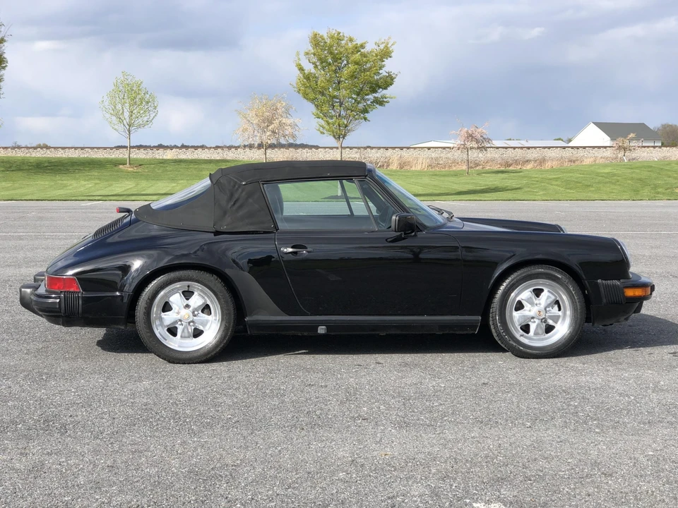 1988 Porsche 911 Carrera 3.2 - Image 29 of 31