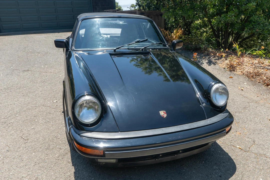 1988 Porsche 911 Carrera 3.2 - Image 2 of 31
