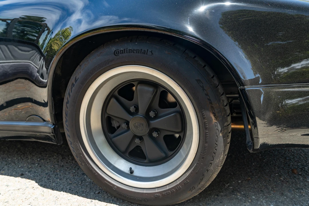 1988 Porsche 911 Carrera 3.2 - Image 19 of 31