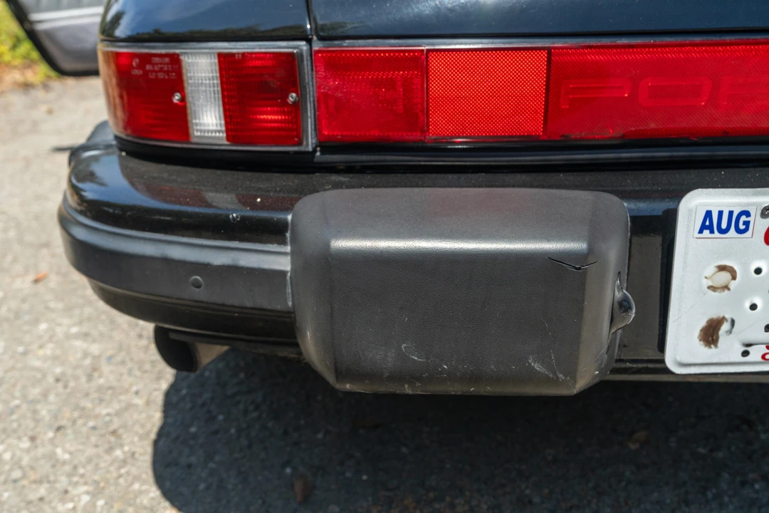 1988 Porsche 911 Carrera 3.2 - Image 14 of 31