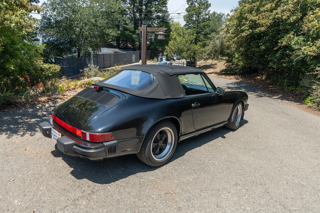 1988 Porsche 911 Carrera 3.2 - Image 8 of 31
