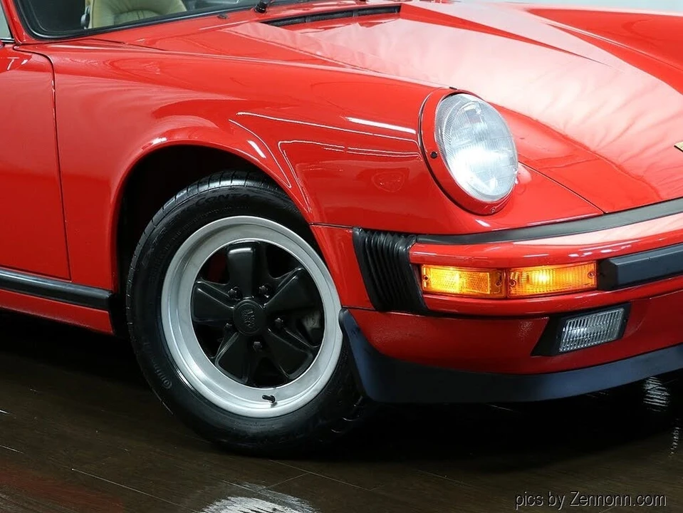 1988 Porsche 911 Carrera 3.2 - Image 3 of 31