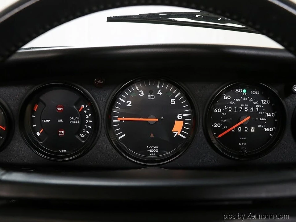 1988 Porsche 911 Carrera 3.2 - Image 23 of 31