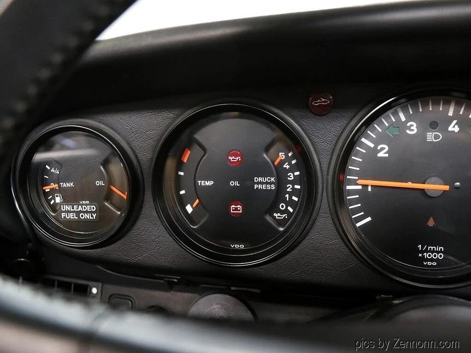 1988 Porsche 911 Carrera 3.2 - Image 22 of 31