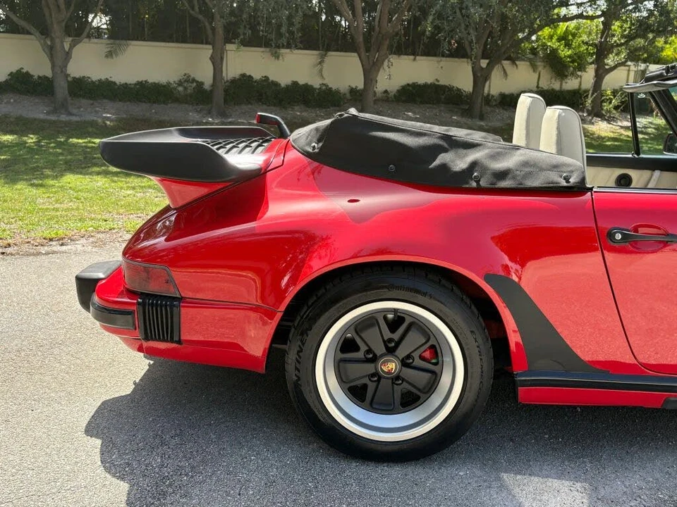 1988 Porsche 911 Carrera 3.2 - Image 11 of 31
