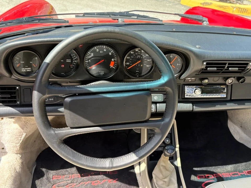 1988 Porsche 911 Carrera 3.2 - Image 16 of 31