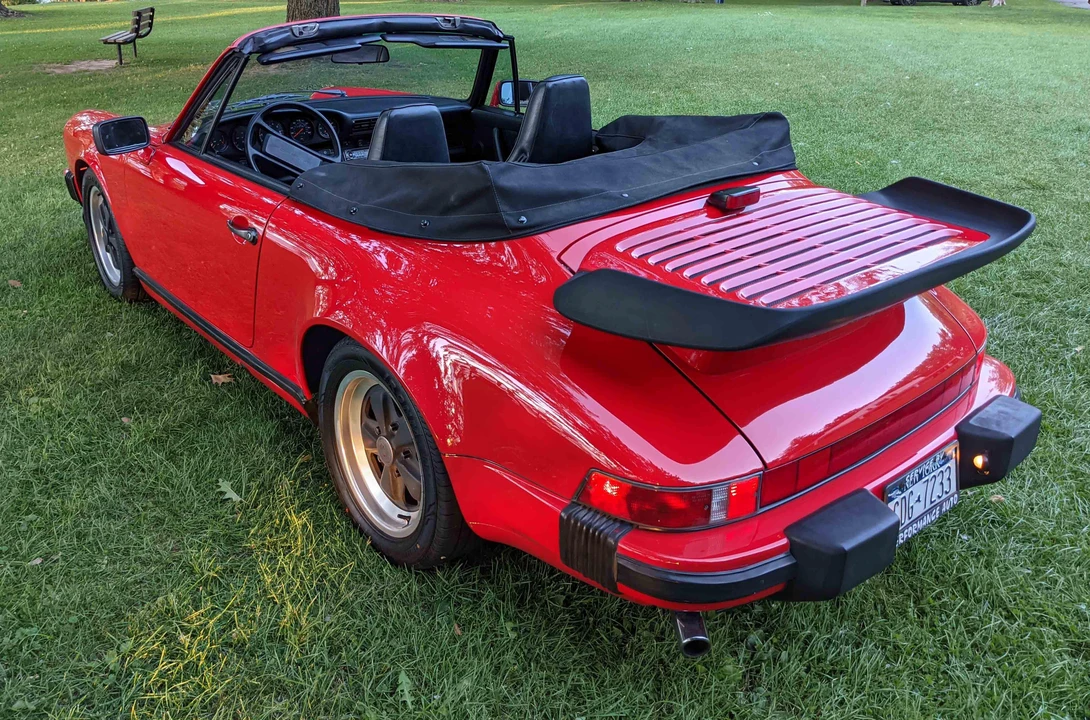 1988 Porsche 911 Carrera 3.2 - Image 23 of 31
