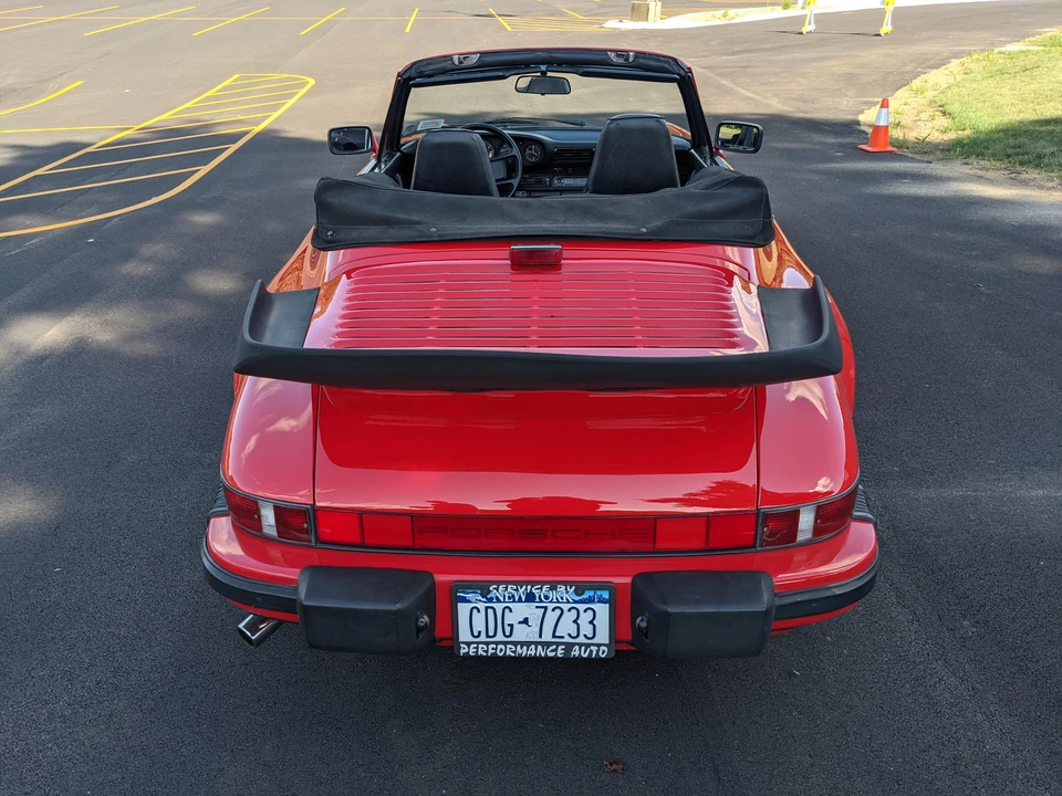 1988 Porsche 911 Carrera 3.2 - Image 24 of 31