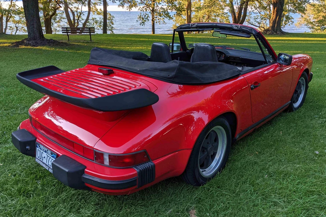 1988 Porsche 911 Carrera 3.2 - Image 4 of 31