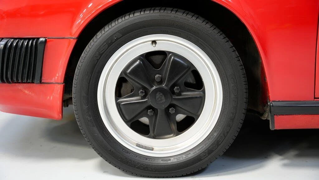 1988 Porsche 911 Carrera 3.2 - Image 31 of 31
