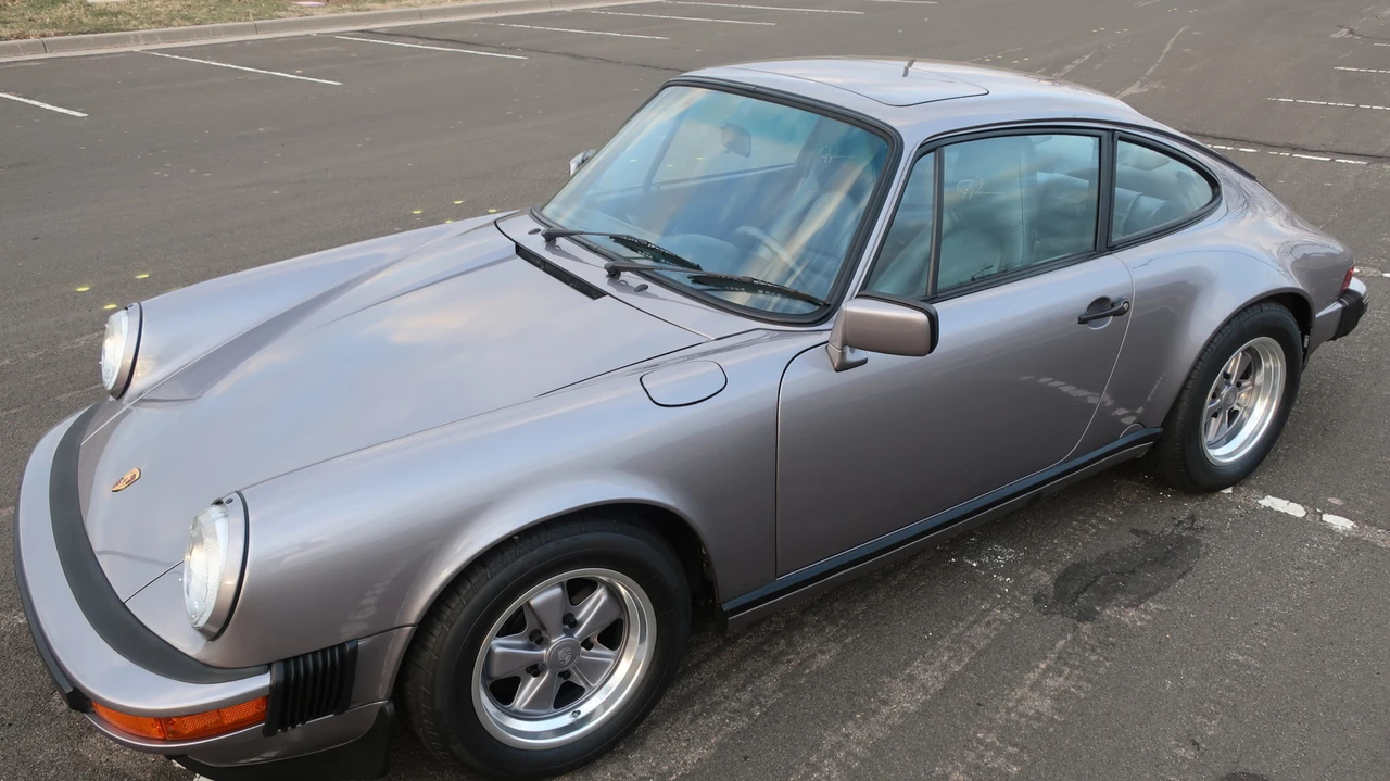 1988 Porsche 911 Carrera 3.2 - Image 13 of 31