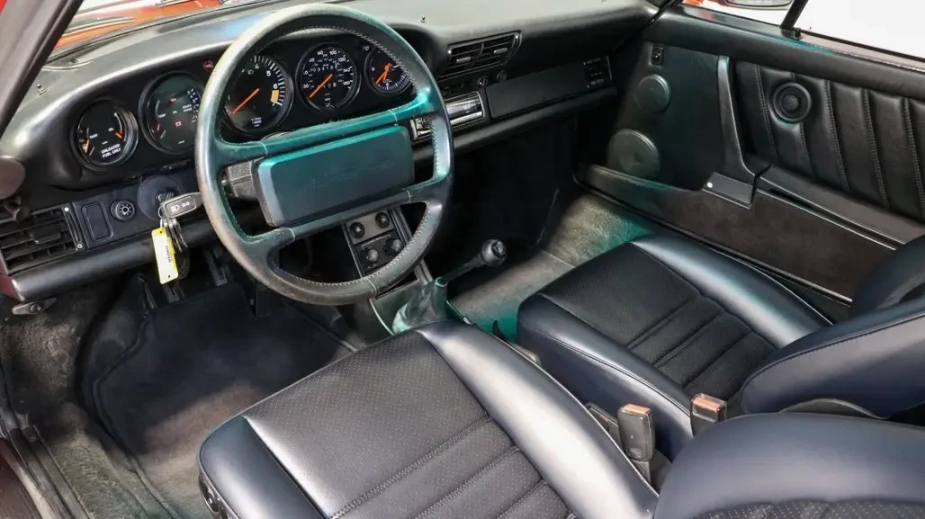 1988 Porsche 911 Carrera 3.2 - Image 4 of 6