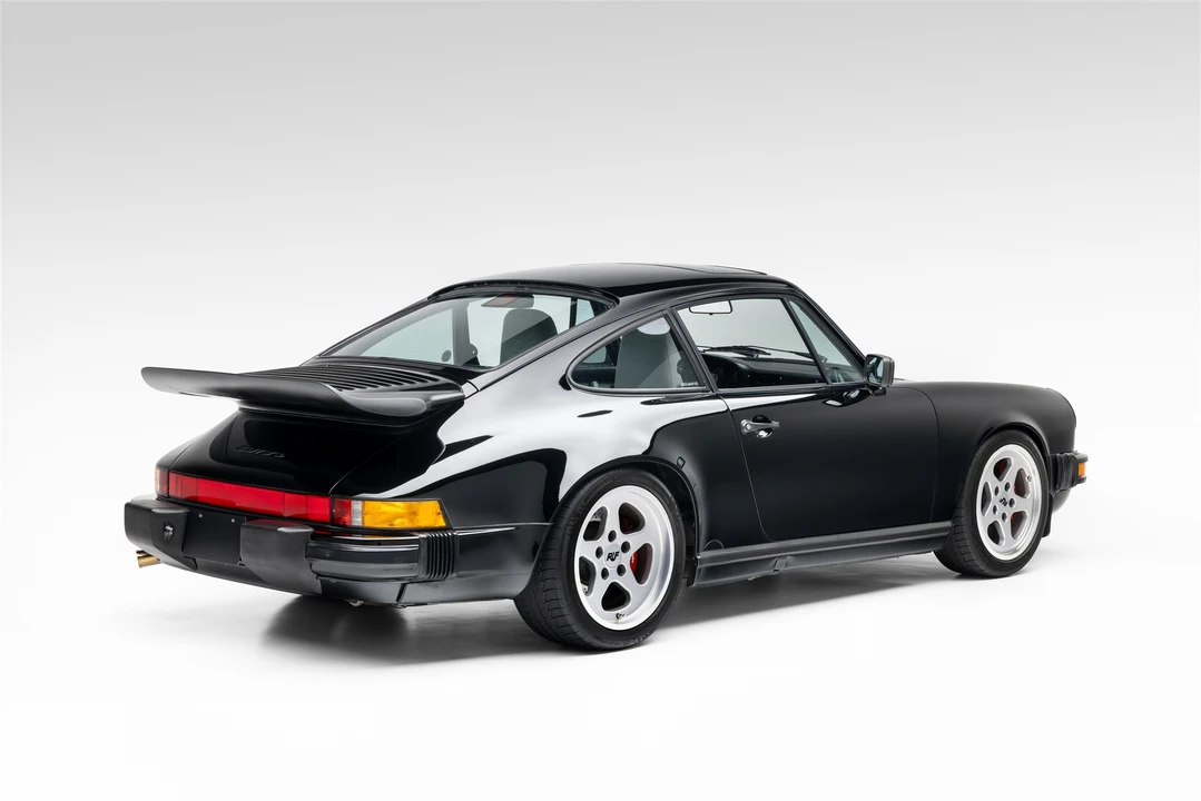 1988 Porsche 911 Carrera 3.2 - Image 18 of 31