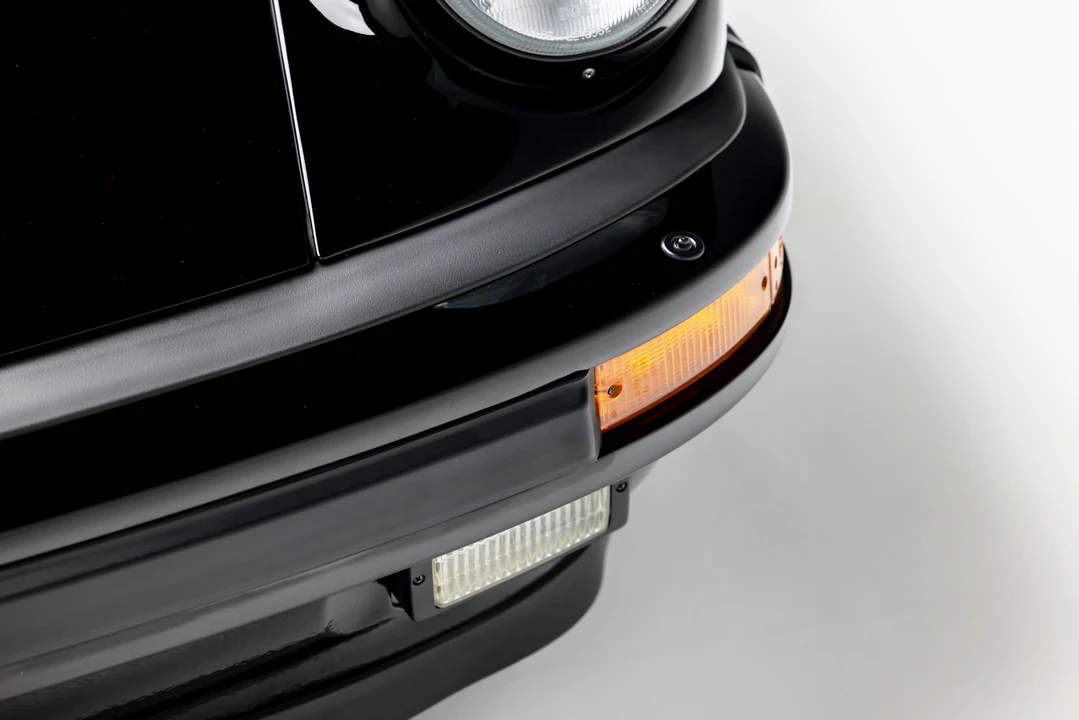1988 Porsche 911 Carrera 3.2 - Image 25 of 31