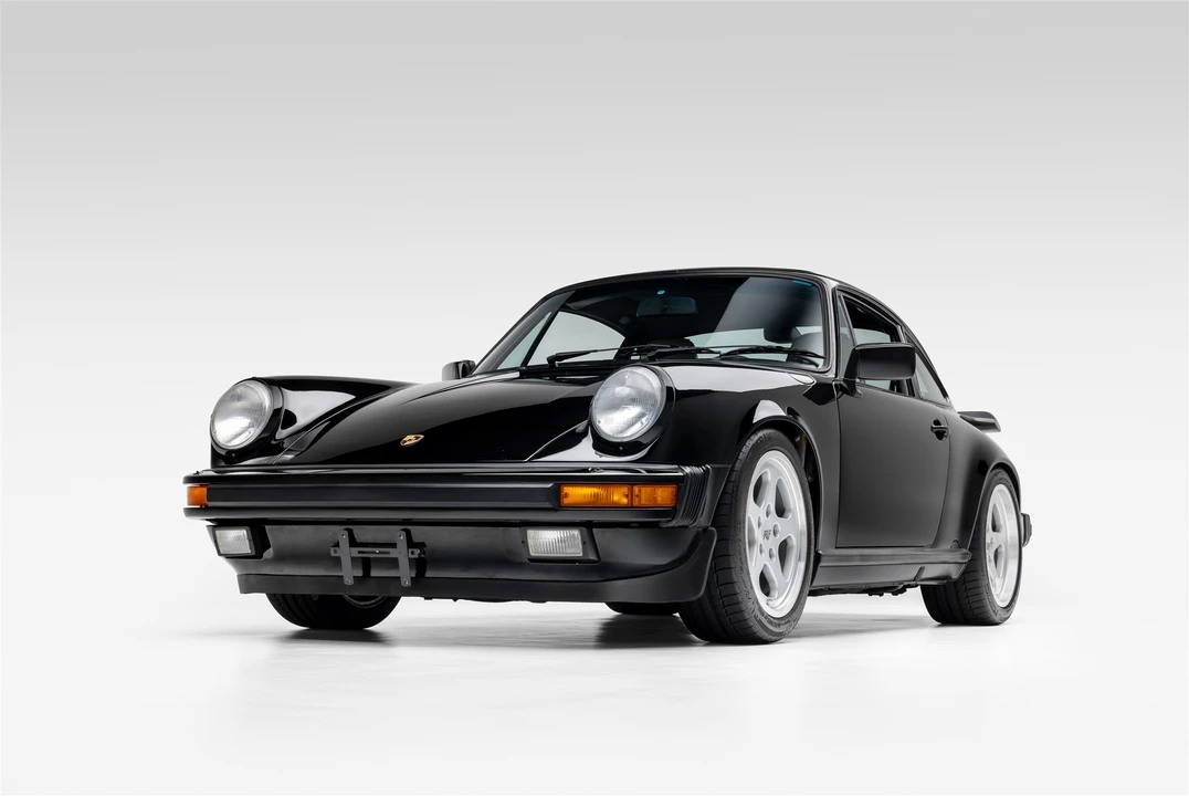 1988 Porsche 911 Carrera 3.2 - Image 6 of 31