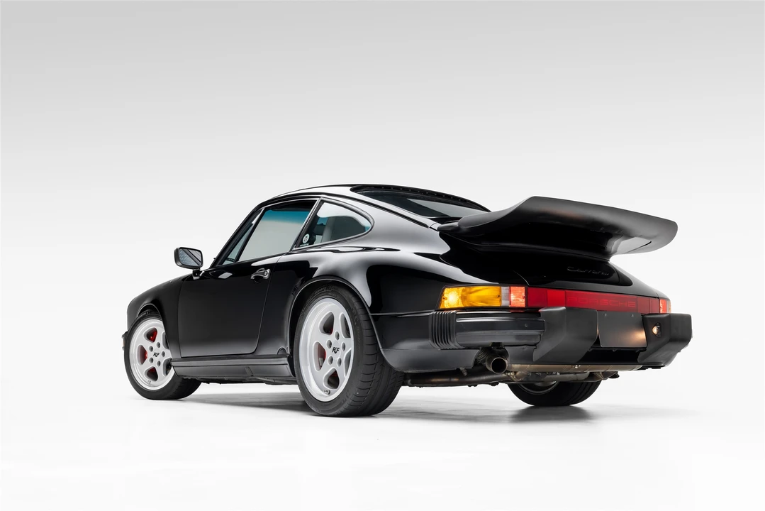 1988 Porsche 911 Carrera 3.2 - Image 13 of 31