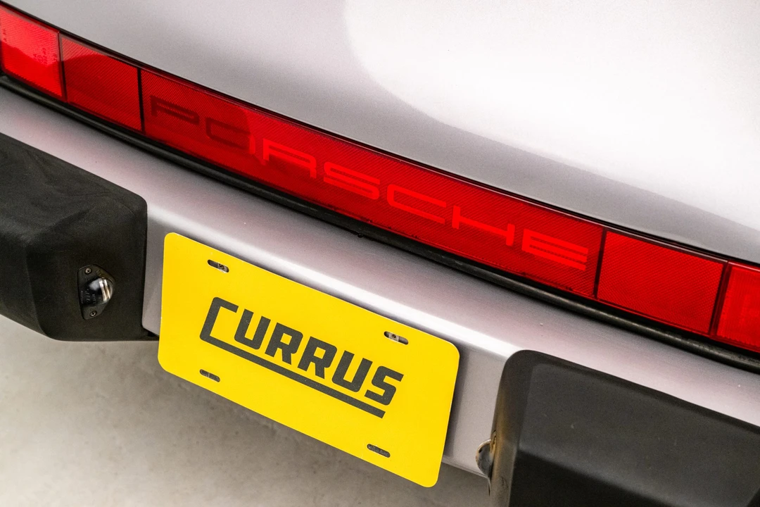 1988 Porsche 911 Carrera 3.2 - Image 25 of 31