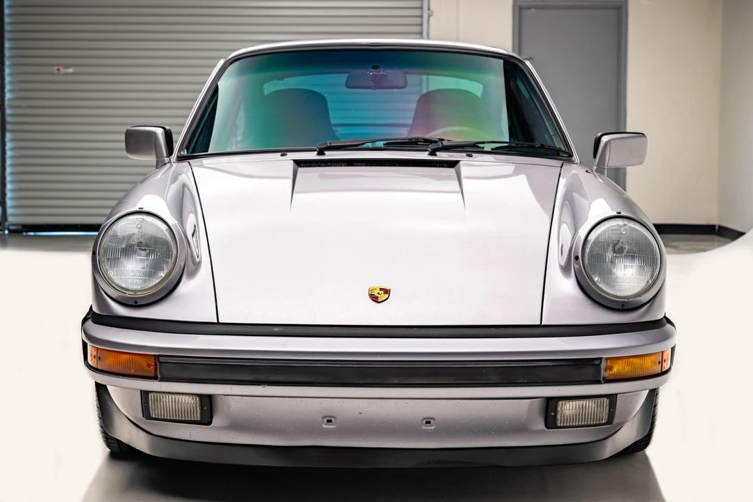 1988 Porsche 911 Carrera 3.2 - Image 13 of 31