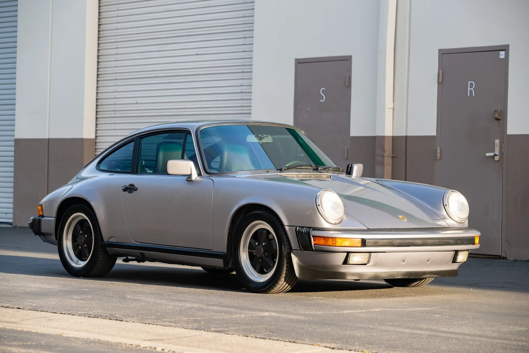 1988 Porsche 911 Carrera 3.2 - Image 14 of 31