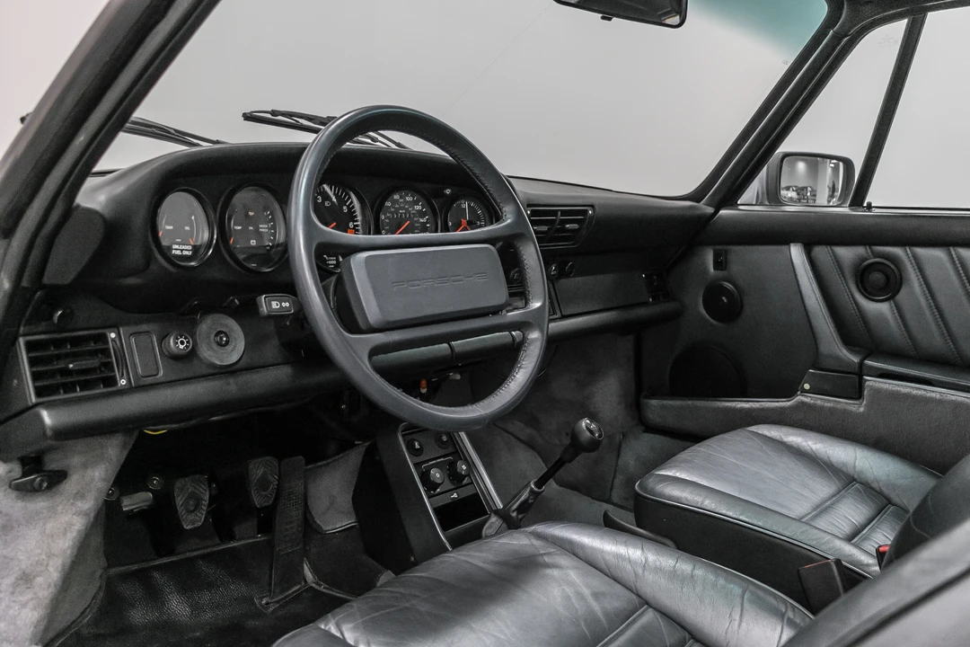 1988 Porsche 911 Carrera 3.2 - Image 21 of 31