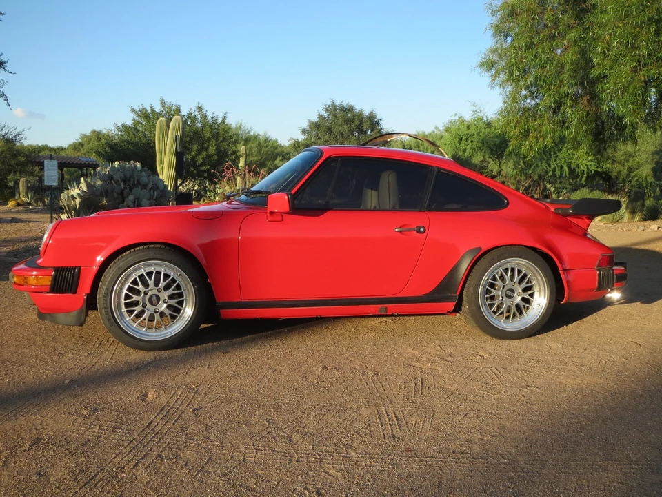 1988 Porsche 911 Carrera 3.2 - Image 6 of 31
