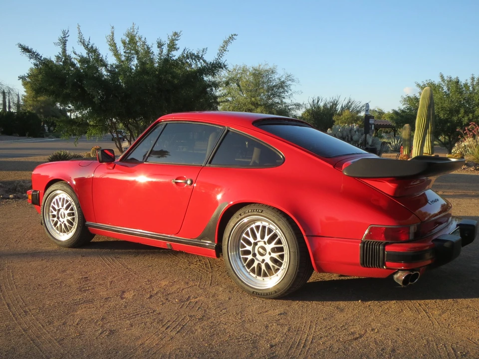 1988 Porsche 911 Carrera 3.2 - Image 7 of 31