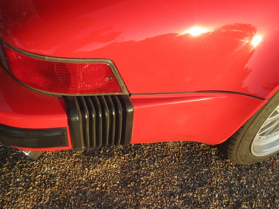 1988 Porsche 911 Carrera 3.2 - Image 26 of 31