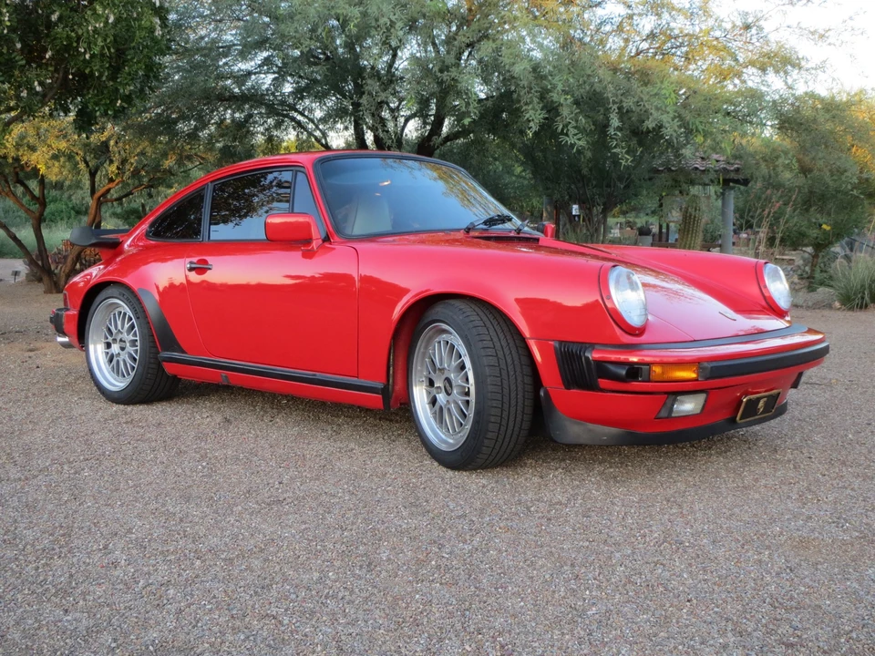 1988 Porsche 911 Carrera 3.2 - Image 17 of 31