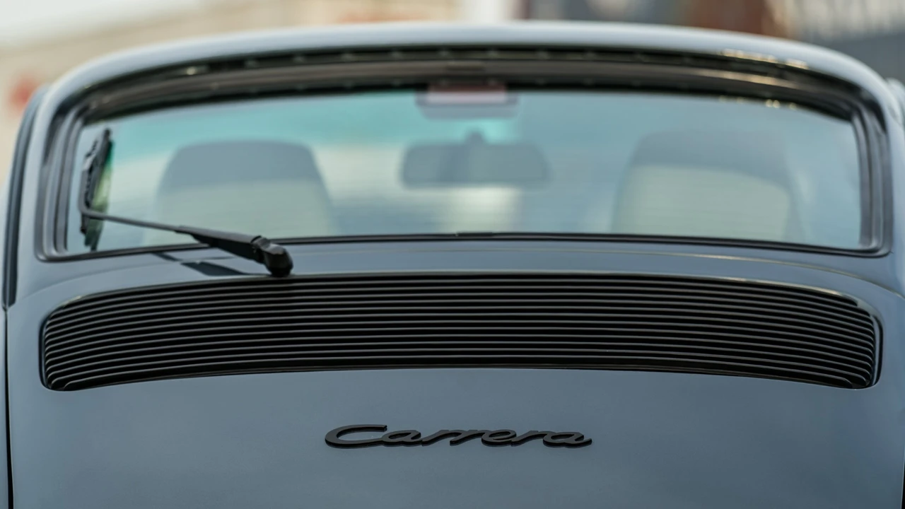 1988 Porsche 911 Carrera 3.2 - Image 30 of 31
