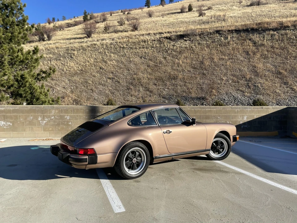 1988 Porsche 911 Carrera 3.2 - Image 21 of 31