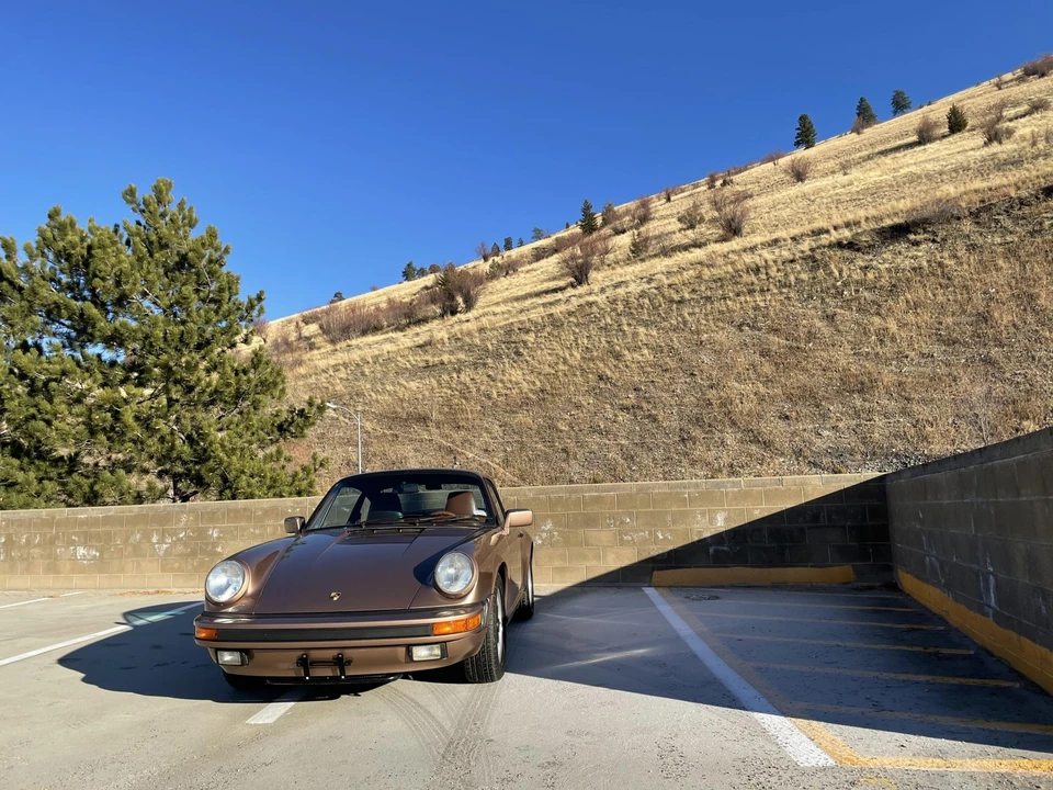 1988 Porsche 911 Carrera 3.2 - Image 3 of 31