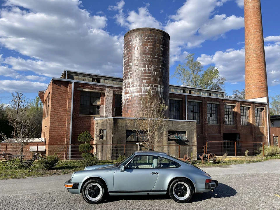 1988 Porsche 911 Carrera 3.2 - Image 15 of 31