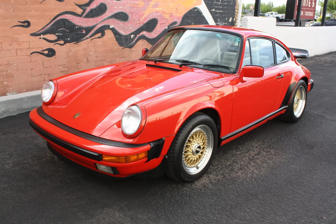 1988 Porsche 911 Carrera 3.2 - Image 2 of 31