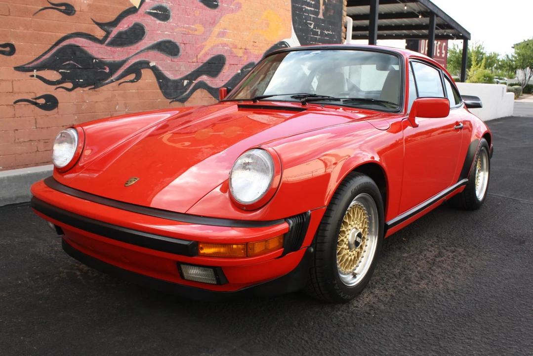 1988 Porsche 911 Carrera 3.2 - Image 3 of 31