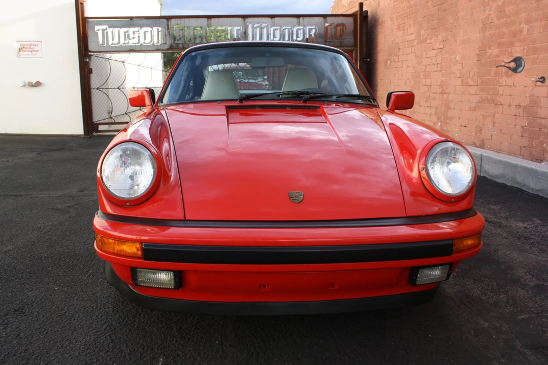 1988 Porsche 911 Carrera 3.2 - Image 7 of 31