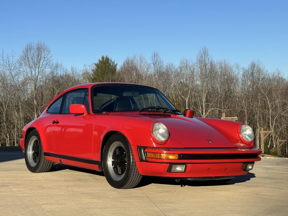 1988 Porsche 911 Carrera 3.2 - Image 2 of 31