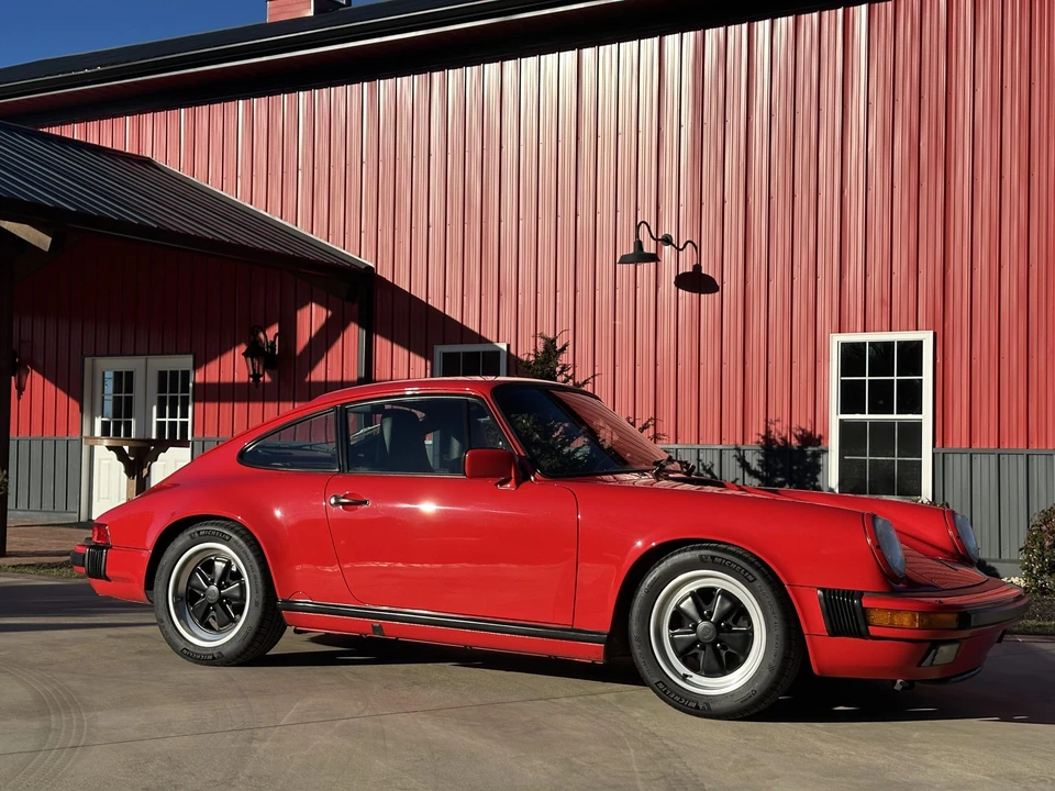 1988 Porsche 911 Carrera 3.2 - Image 4 of 31