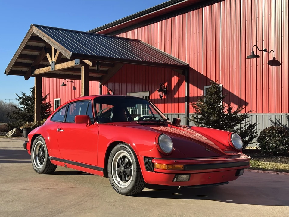 1988 Porsche 911 Carrera 3.2 - Image 3 of 31