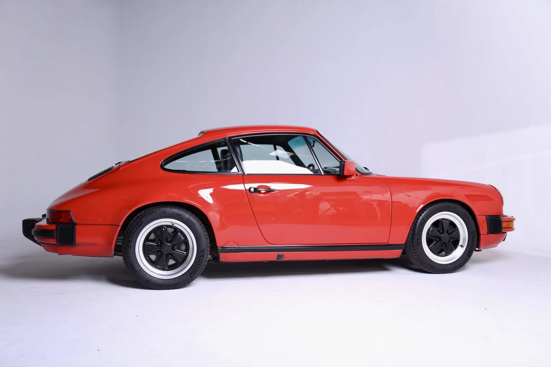 1988 Porsche 911 Carrera 3.2 - Image 16 of 31