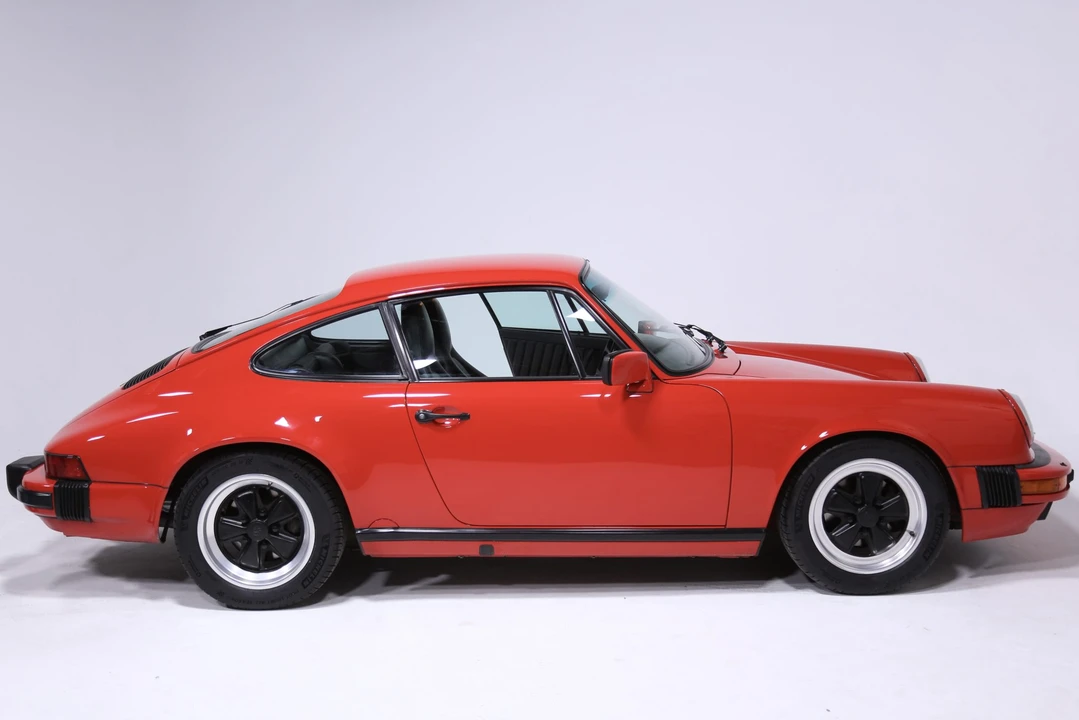 1988 Porsche 911 Carrera 3.2 - Image 15 of 31