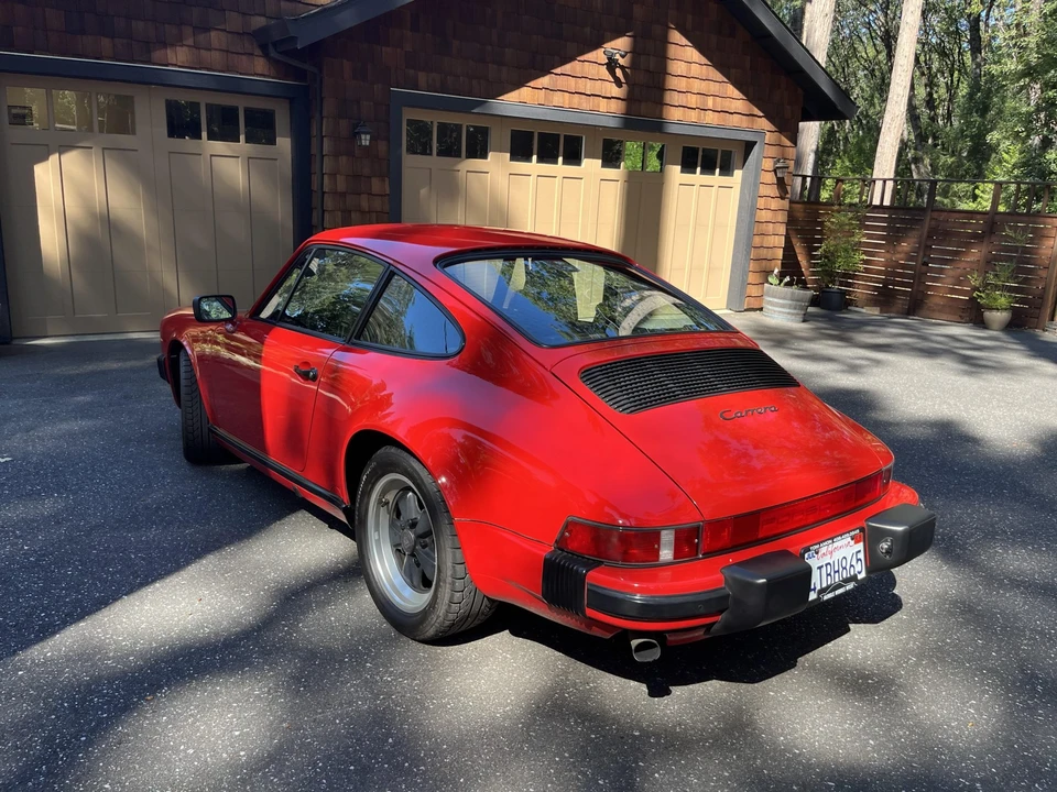 1988 Porsche 911 Carrera 3.2 - Image 7 of 31