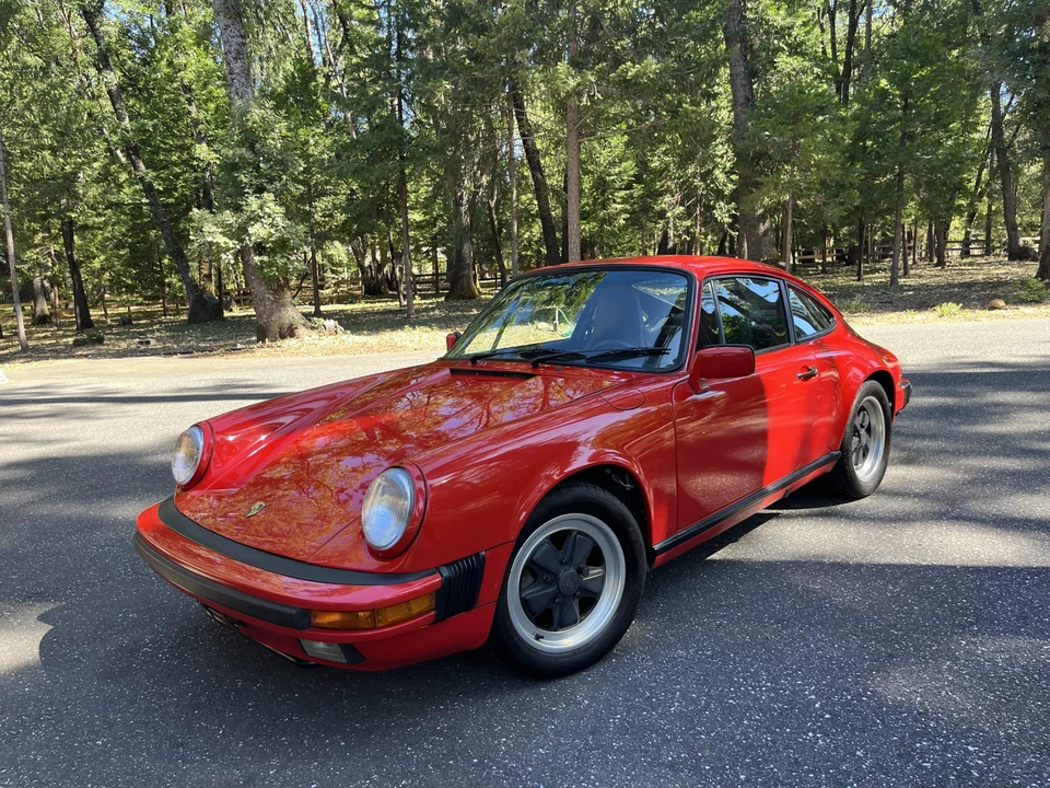 1988 Porsche 911 Carrera 3.2 - Image 3 of 31