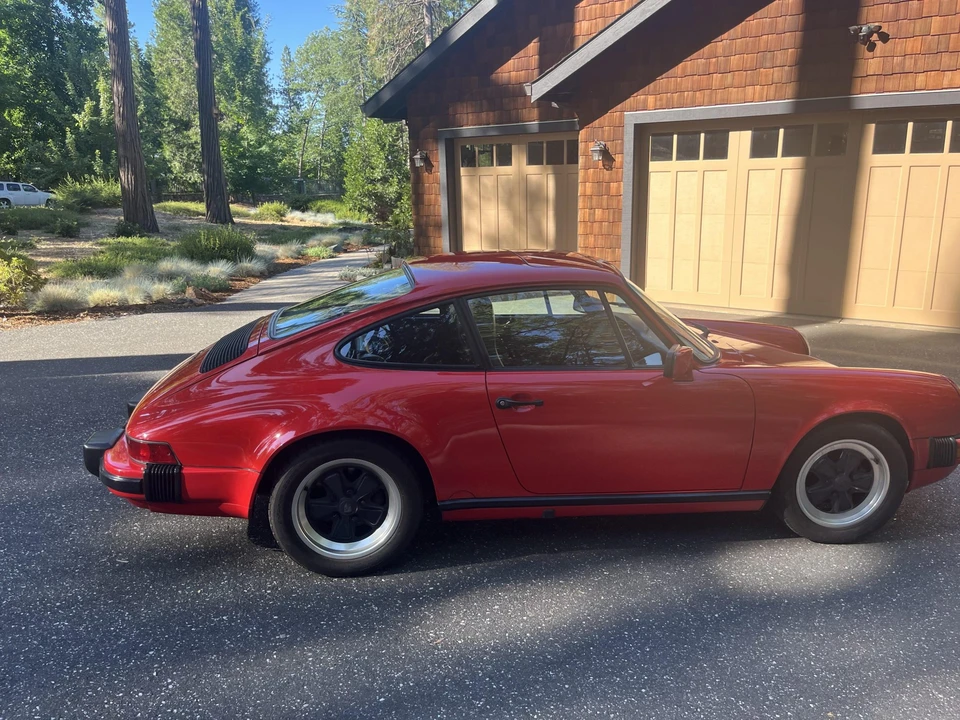 1988 Porsche 911 Carrera 3.2 - Image 20 of 31